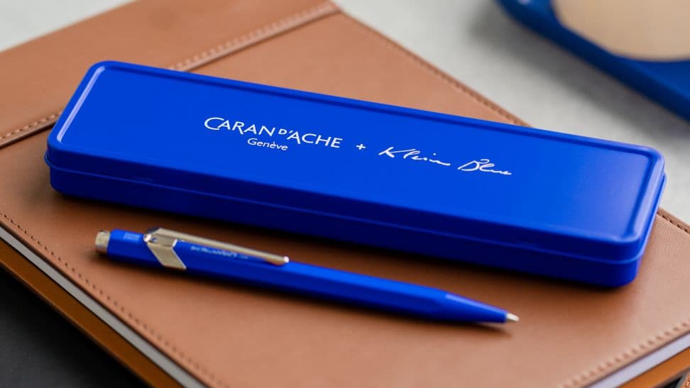Caran d’Ache + Klein Blue® Caran d'Ache entdecken Sie ein ganzes Universum unterschiedlicher