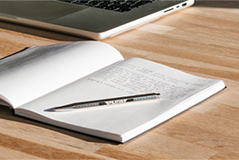Stylo vs clavier : l’écriture manuscrite est de retour en entreprise