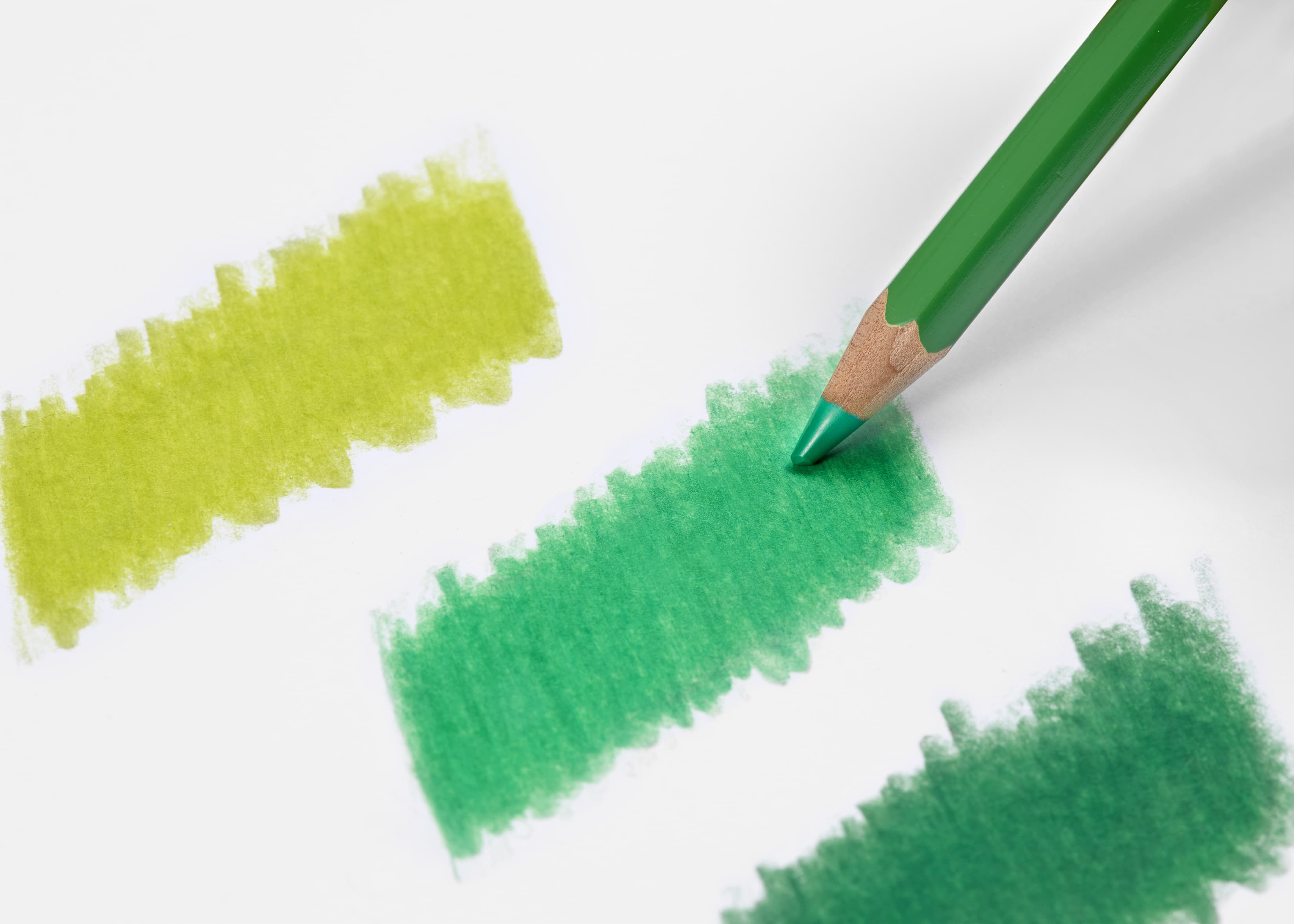 Find Your Perfect Tool: Best Pencil for Tracing on Any Surface