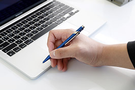 Écriture et ergonomie au travail : l’art de stimuler le bien-être