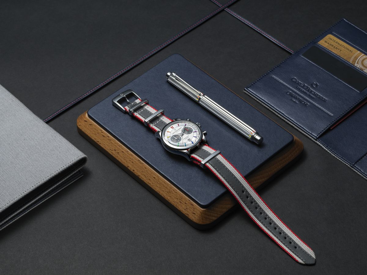 Portofolio in collaboration with Caran d'Ache – Great Magazine of Timepieces