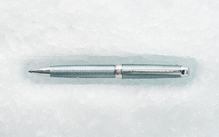 Ballpoint Pen Léman™ Alpine Frost | Caran d'Ache US