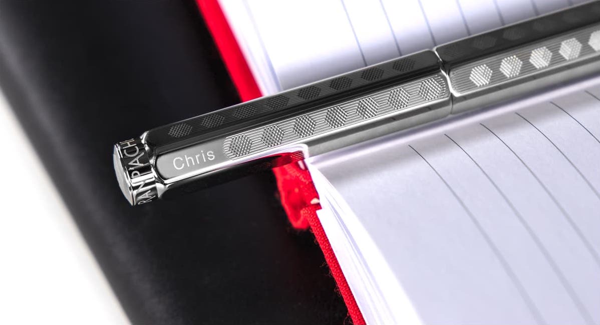 The personalized pen: an exceptional luxury item